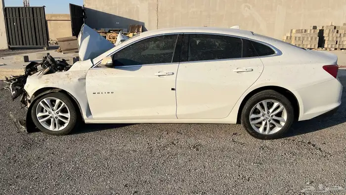 ماليبو 2017 مصدومه بيع قطع غيار تشليح 1