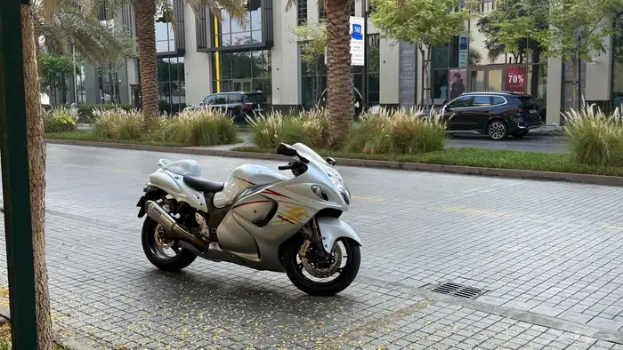 سوزوكي هايبوزا 1300cc 2017 وارد اليابان 12