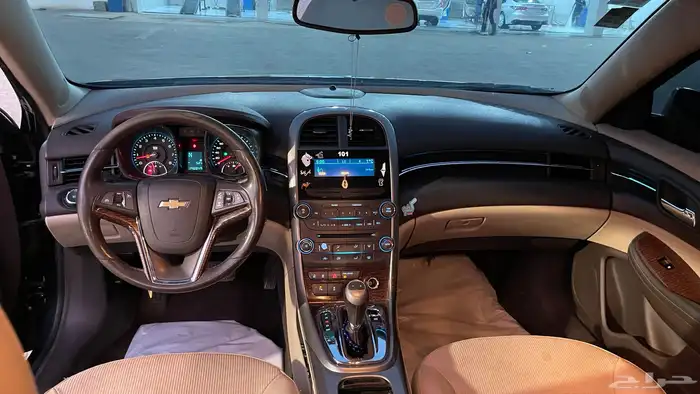 للبيع ماليبو 2013 نص فل 6 سلندر 8