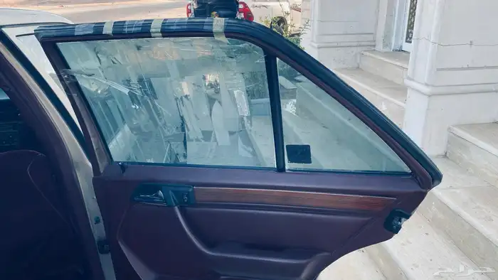 مرسيدس حجم300-5سلندر-تيربو ديزل موديل1991 6