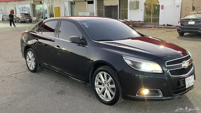 للبيع ماليبو 2013 نص فل 6 سلندر 2