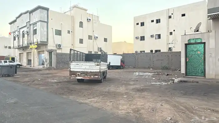 ارض تجاريه للبيع في المدينه المنوره مخطط العزيزيه 4