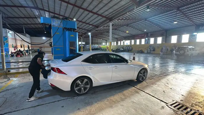 لكزس ارنوب للبدل او البيع 1