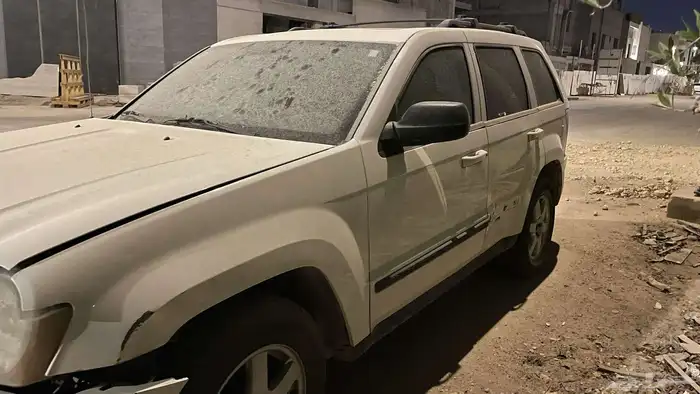 جيب شروكي 2009 للبيع 4