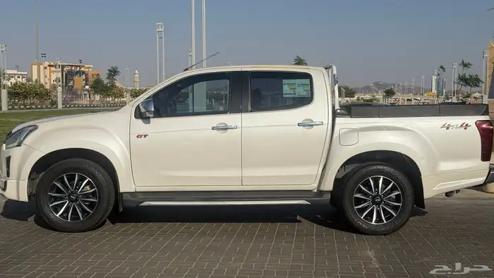 ايسوزو ديماكس GT دبل فل كامل 2019 قير تماتيك 2