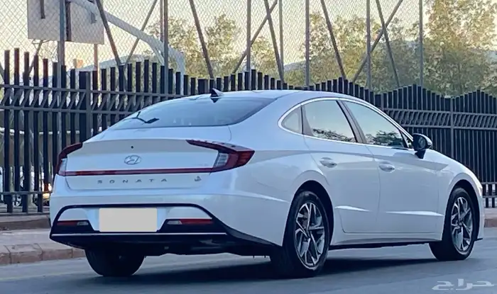 هيونداي   سوناتا   2022 9
