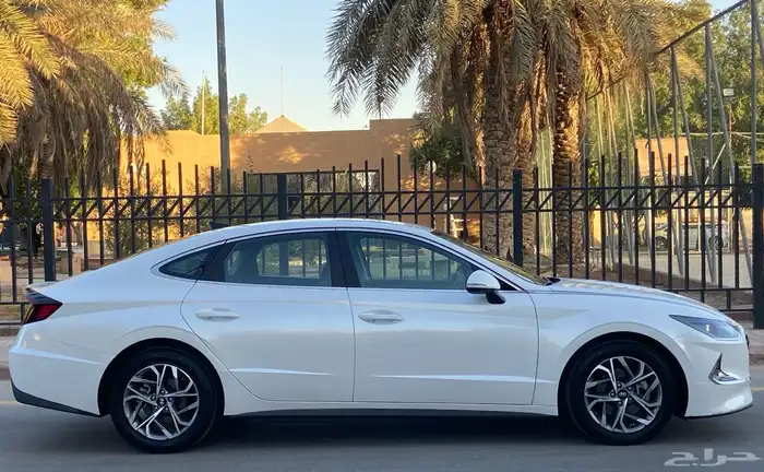 هيونداي   سوناتا   2022 6