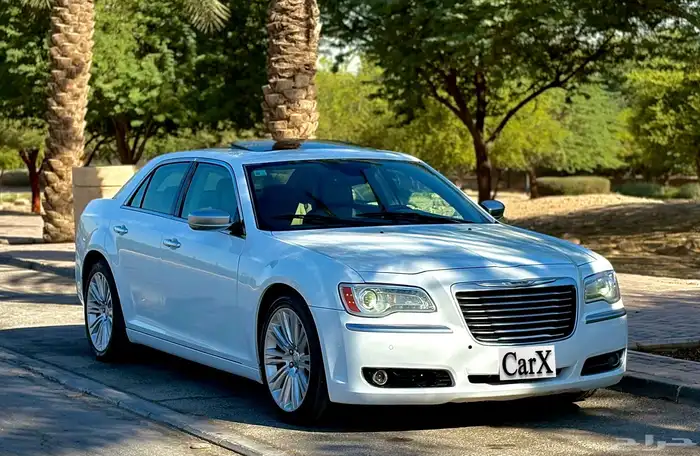 كرايزلر c300 فل كامل 8