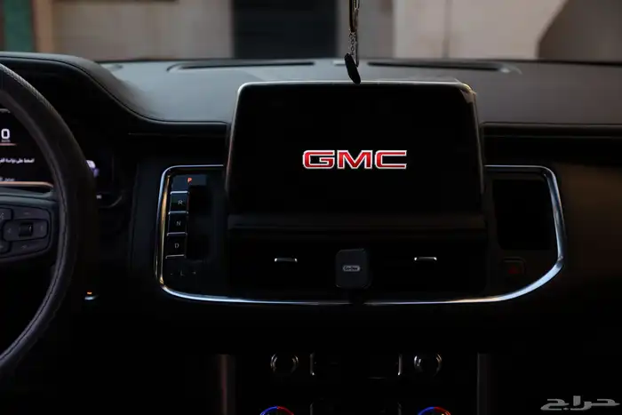 جمس يوكن 2023 SLE لون مميز 8