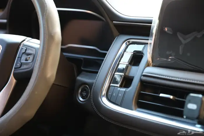 جمس يوكن 2023 SLE لون مميز 17