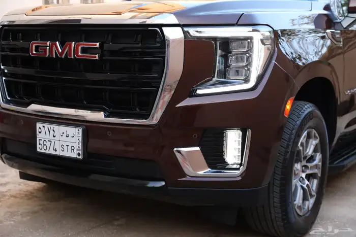 جمس يوكن 2023 SLE لون مميز 4