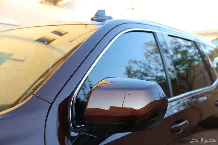 جمس يوكن 2023 SLE لون مميز 7