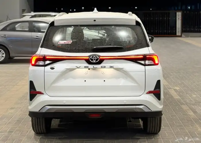 تويوتا فيلوز 2025 فل كامل جديد اصفار اقل سعر 4