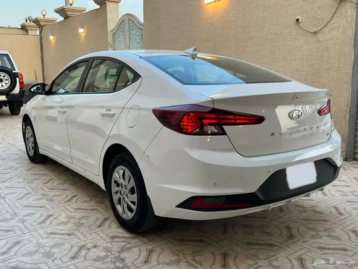 هيونداي النترا 2020 عداد 62 الف 2.0cc 3