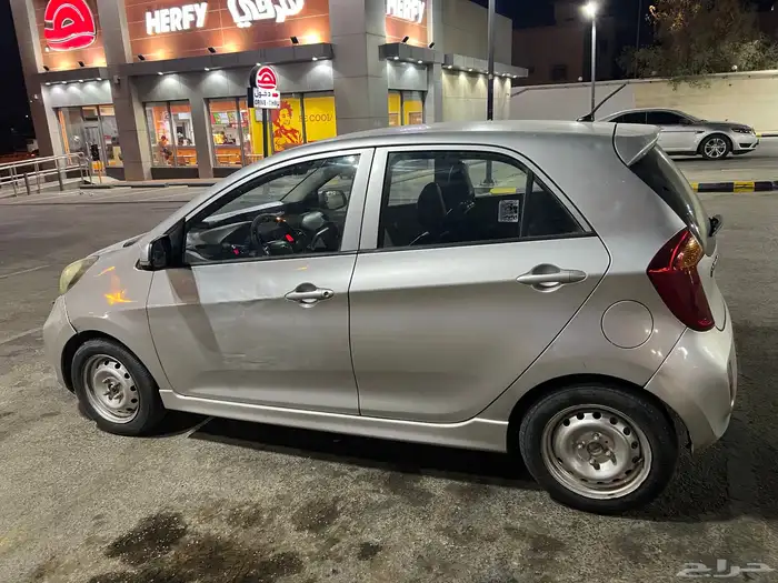 كيا بيكانتو 2015 للبيع 3