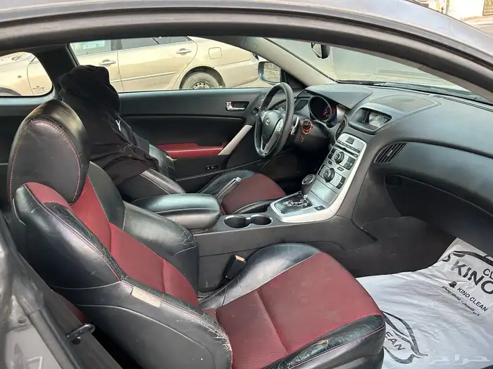 جينسس كوبيه موديل 2010 1