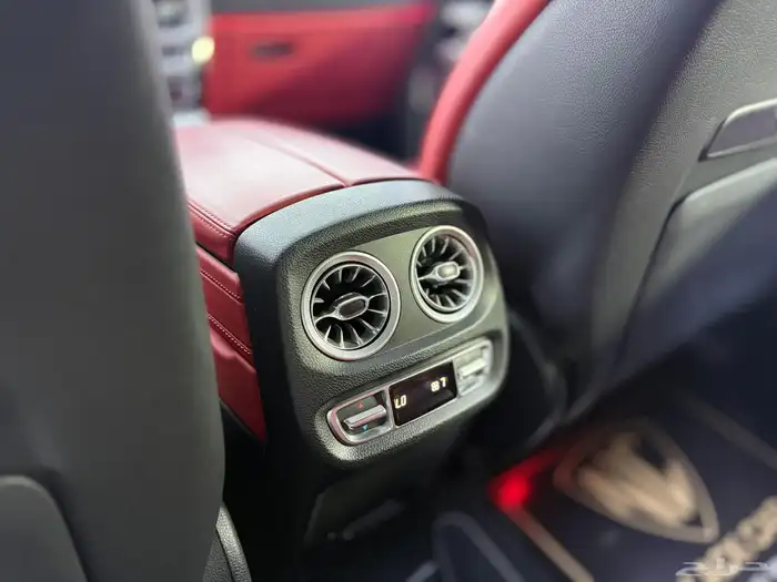 مرسيدس جي كلاس 63 4