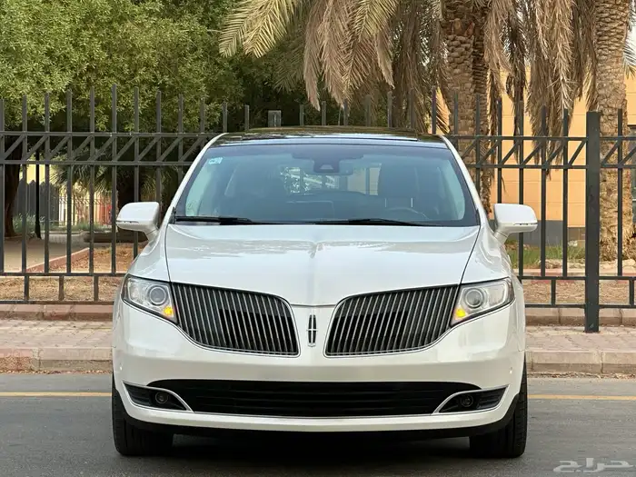 لينكون MKT موديل 2013 فل كامل 9