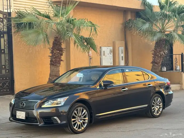 لكزس LS460L 2013 بحالة ممتازة VIP 1