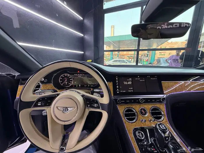 بنتلي كونتيننتال 4