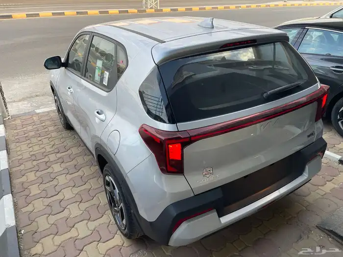 كيا سونيت ستاندر 2025 LX 8