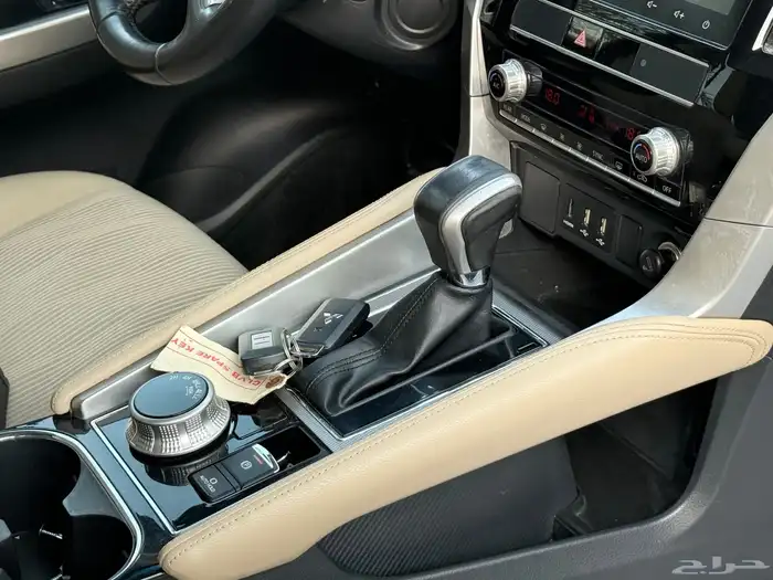 ميتسوبيشي مونتيرو موديل 2020 20