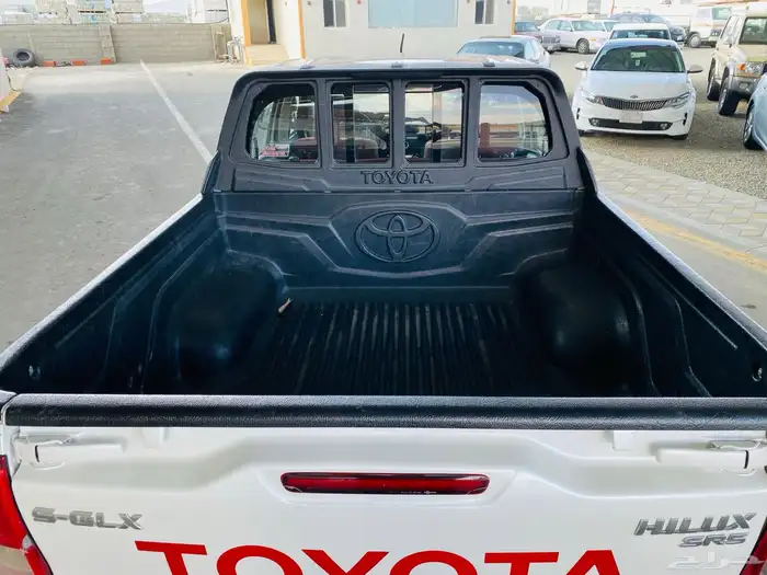 هايلوكس 2017 8