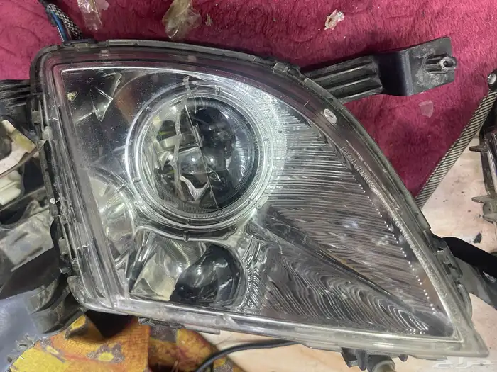 كشاف سنتيال ليد 0