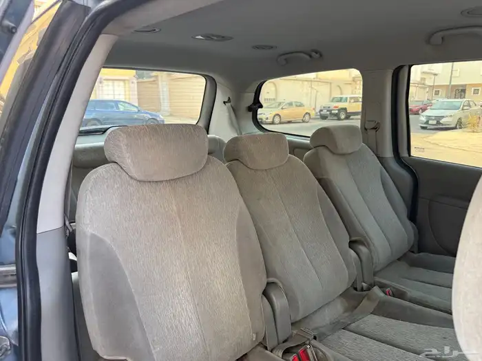 كيا كرنفال مديل 2012 6