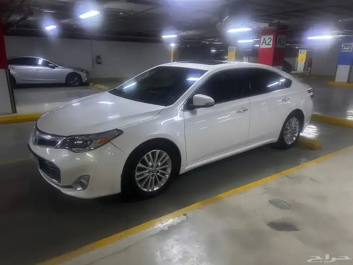 تويوتا افالون 2015 2