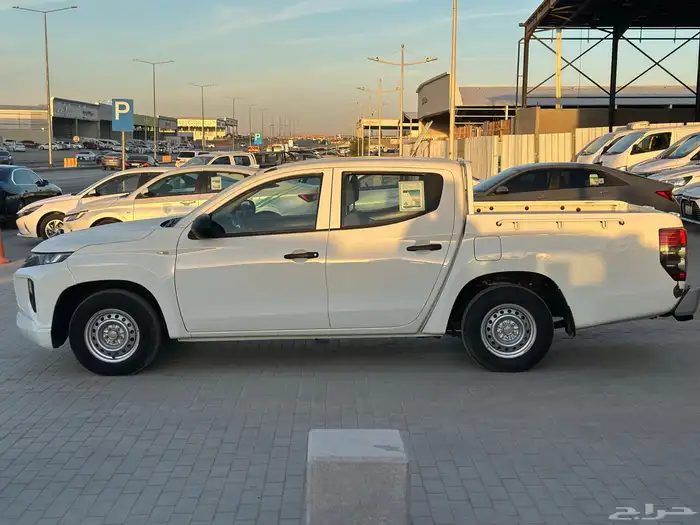 ميتسوبيشي L200 ديزل 2023 4
