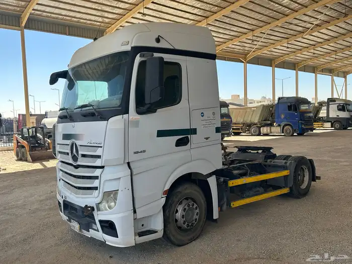 راس تريلة مرسيدس اكتروس 2013 للبيع 5