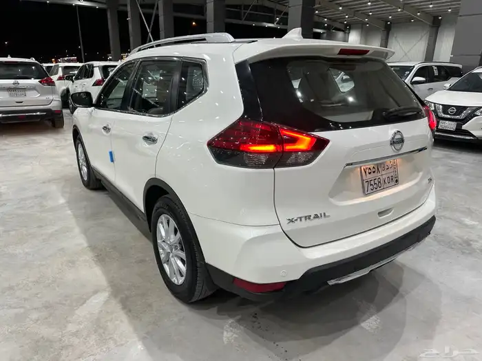 اكس تريل 2022 5