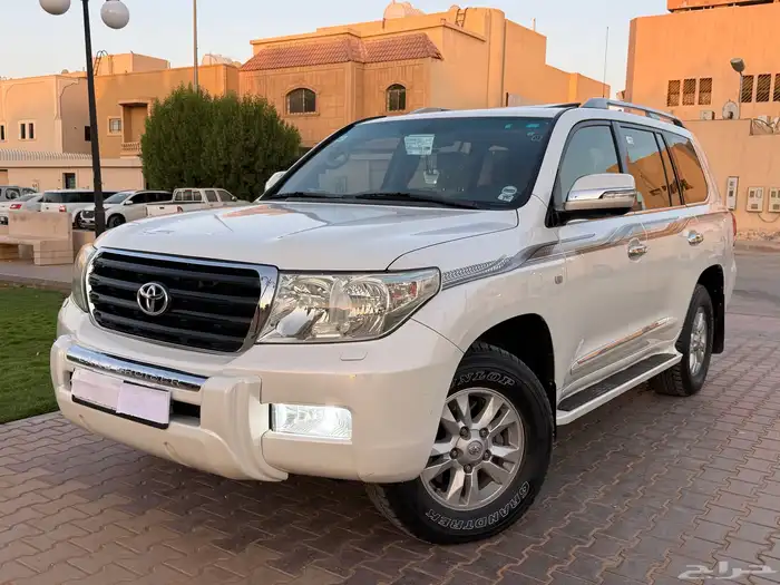 تويوتا لاندكروزر GXR 2009 فل كامل V8 سعودي 0
