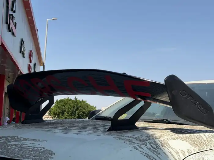 جناح بورش كايمن بوكستر جديد 1