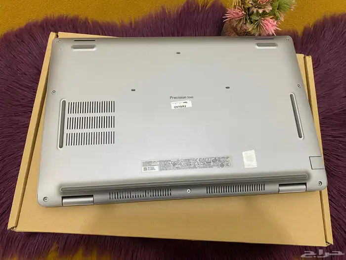 لابتوب Dell precision 3560 شاشه لمس كور i7 رام 32 جيجا 19