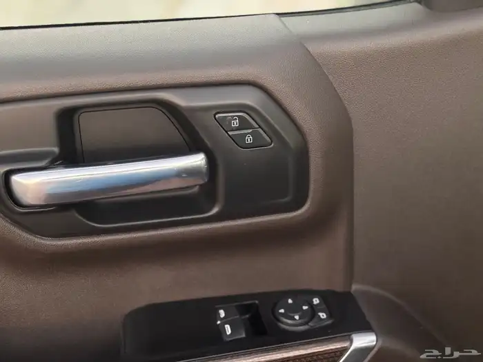 سلفرادو تريل بوس 2020 عداد 71 الف KM 26