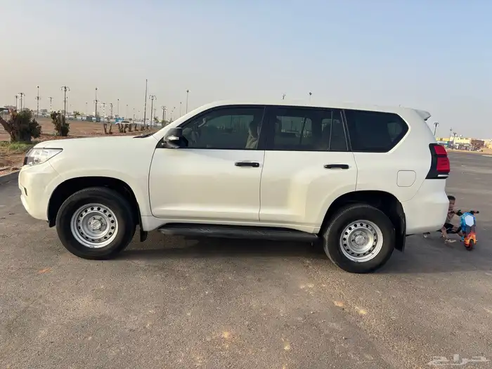 برادو مديل 2019 ابيض 5