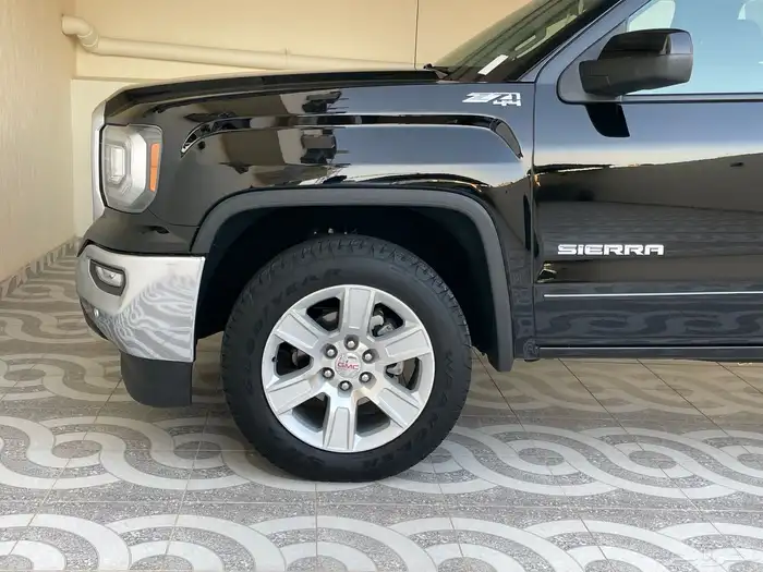 جمس سييرا ( مخزن )مباع 15