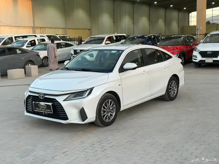 تويوتا يارس 2023 3