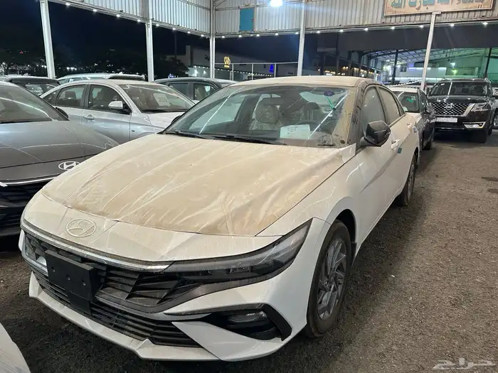 هيواندي إلنترا مكينه 2.0 سمارت بلس سقف اسود 2026 0