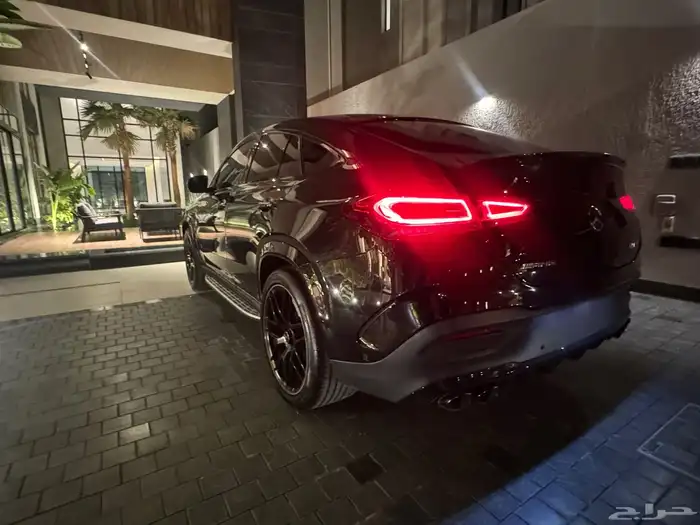 مرسيدس بنز GLE 53 AMG المالك الاول 10