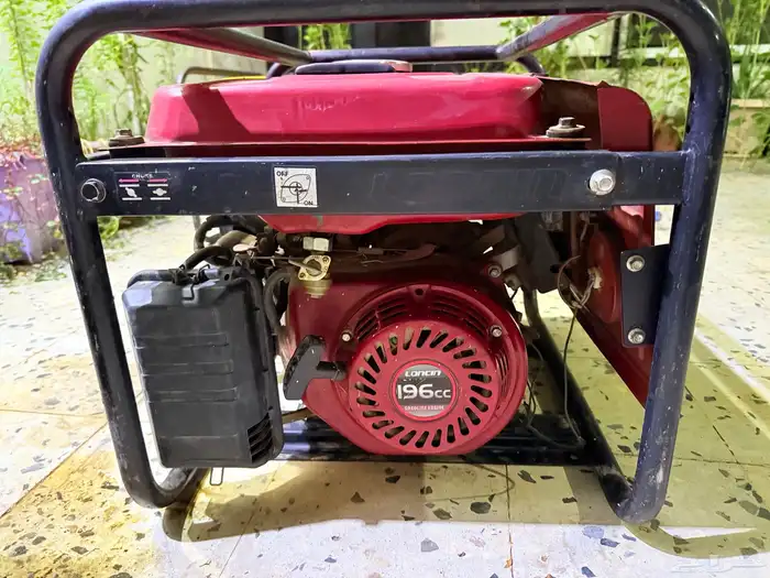 ماطور للبيع قوه 2500 شغال شرط ينفع للمخيمات واخرى.. 1