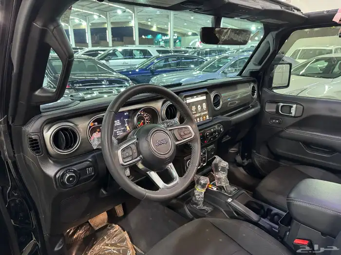 جيب رانجلر صحارى موديل 2023 ( بحالة ممتازة ) 16