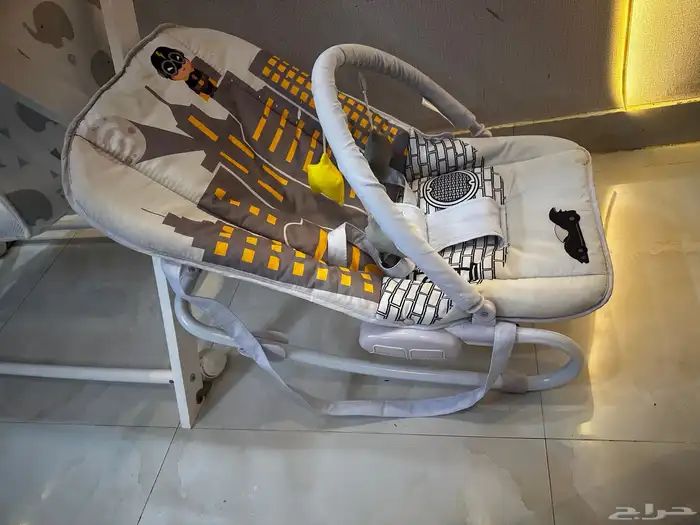 شاشة للبيع وسر أطفال مع هزازة 1