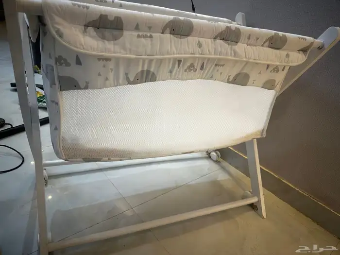 شاشة للبيع وسر أطفال مع هزازة 3