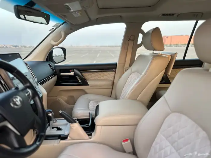 جكسار تورينق 2021 مخززن 10