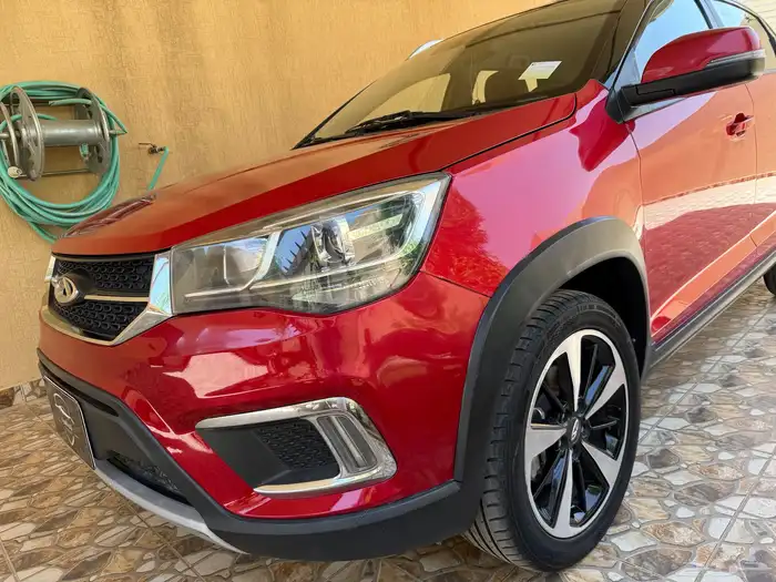 شيري تيجو 2 المديل 2022 وارد اليمني اللون الأحمر بدي وكالة 21