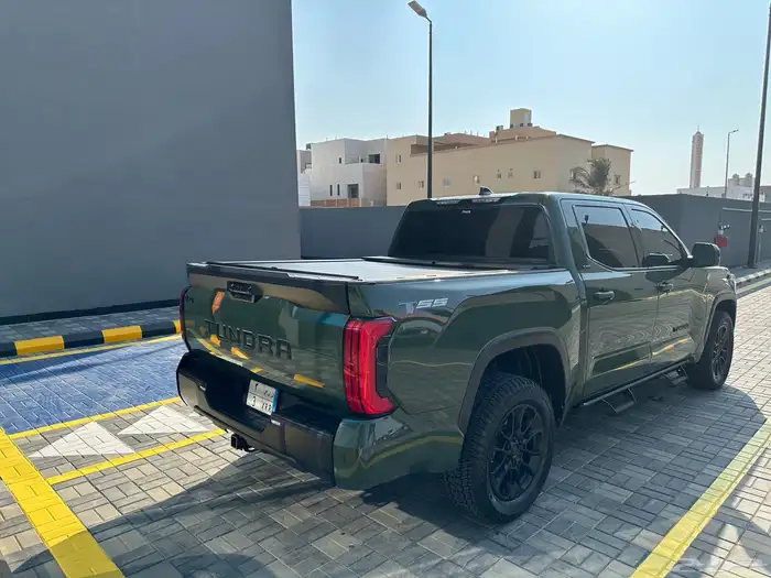 تويوتا تندرا 2022 7