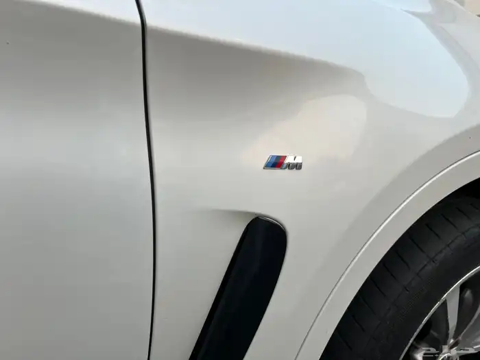 بي ام دبليو x BMW X Kit M 17
